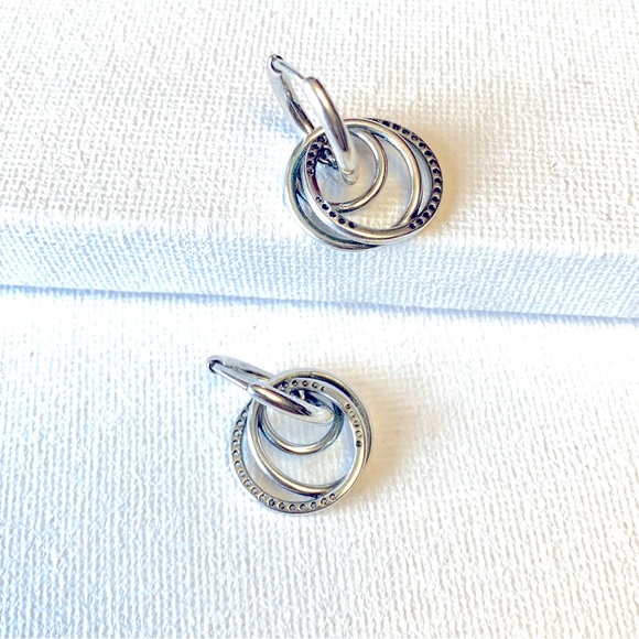 ◾️925 Sterling Silver Cubic Zircon Circle Charm Hoop Earrings - Picture 6 of 8